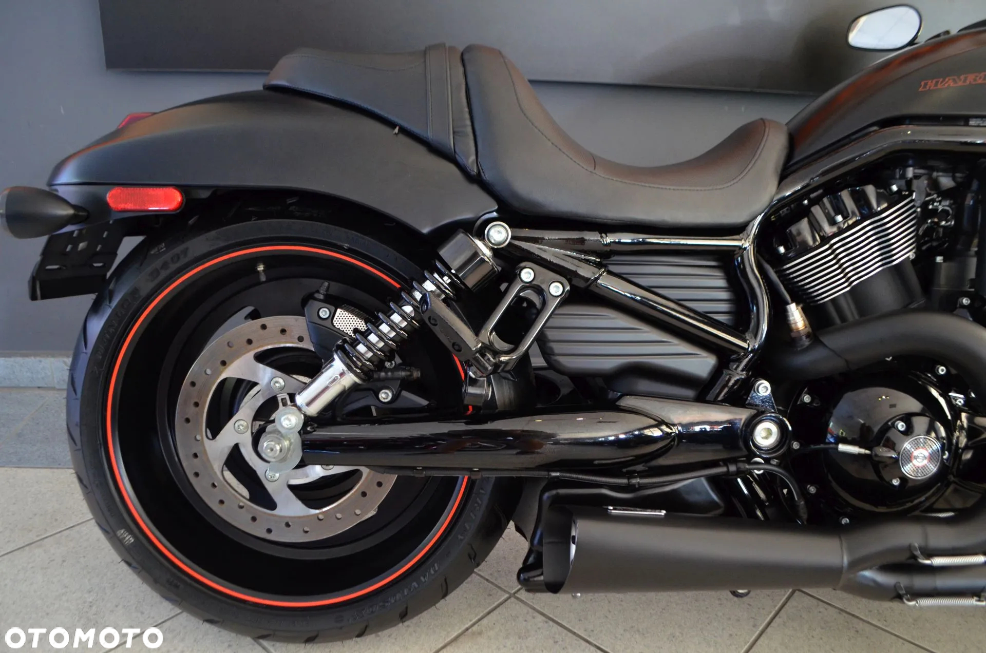 Harley-Davidson V-Rod Night Rod - 5