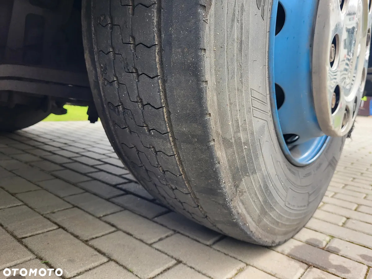Scania - 17