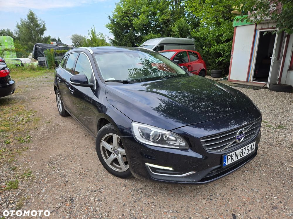 Volvo V60 D2 Momentum - 5