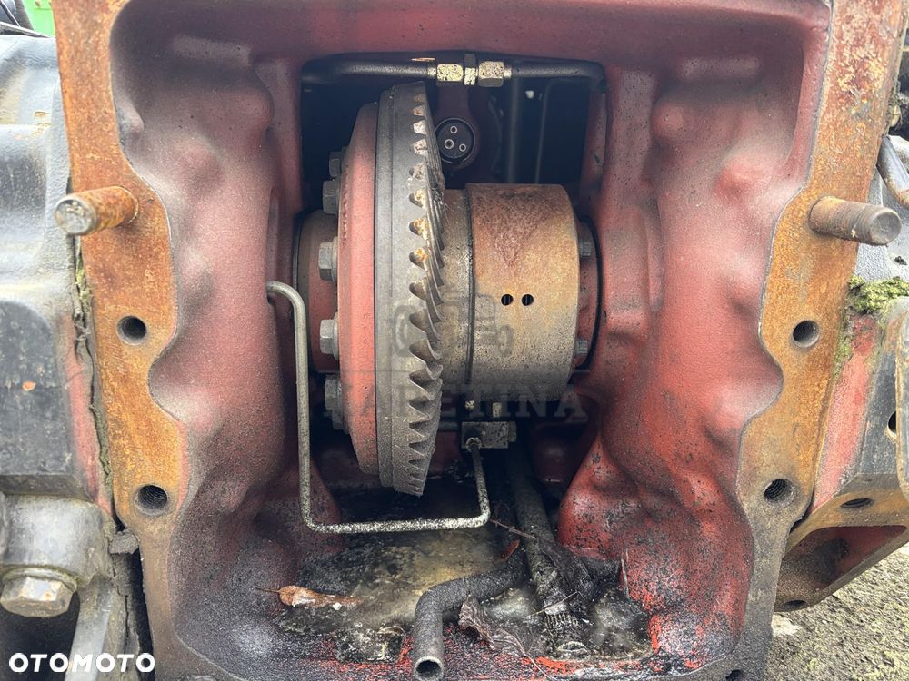 CASE Maxxum MX 80C 90C 100 110 120 135 Wałek Atakujący Atak Wał Koło Zębate 125707A3 - 1