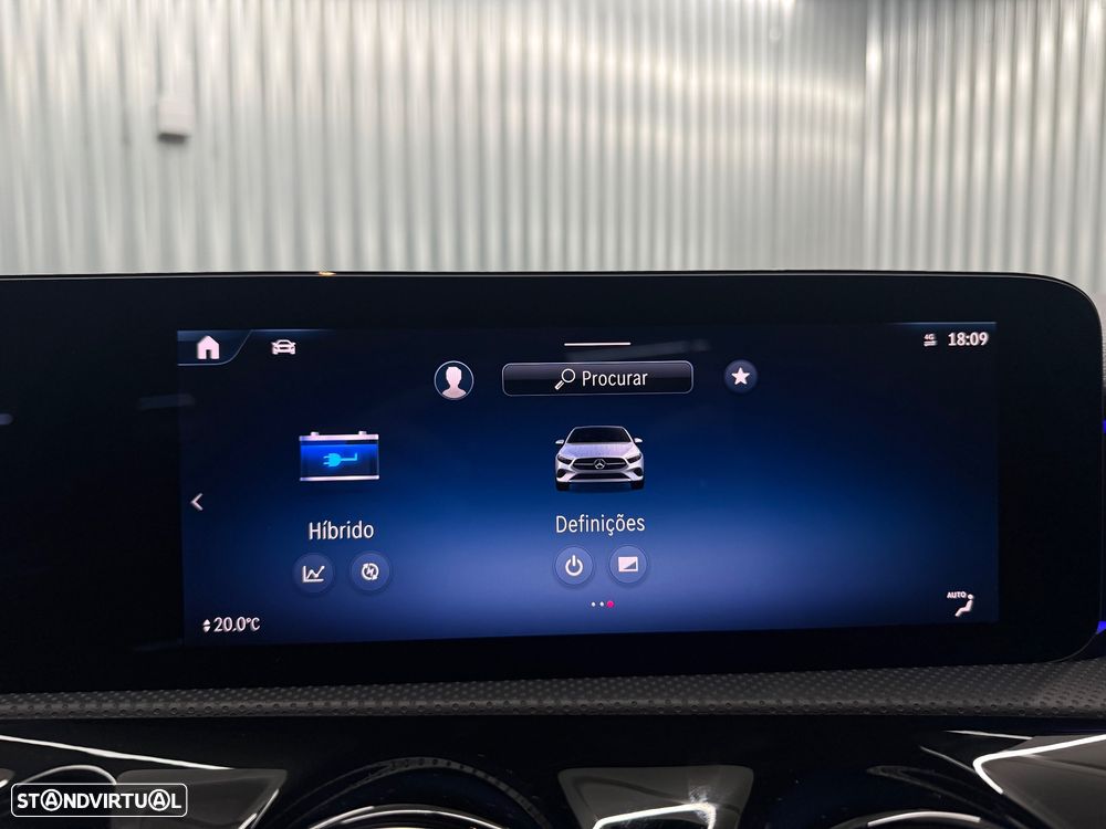 Mercedes-Benz A 250 Limousine e 8G-DCT AMG Line - 18