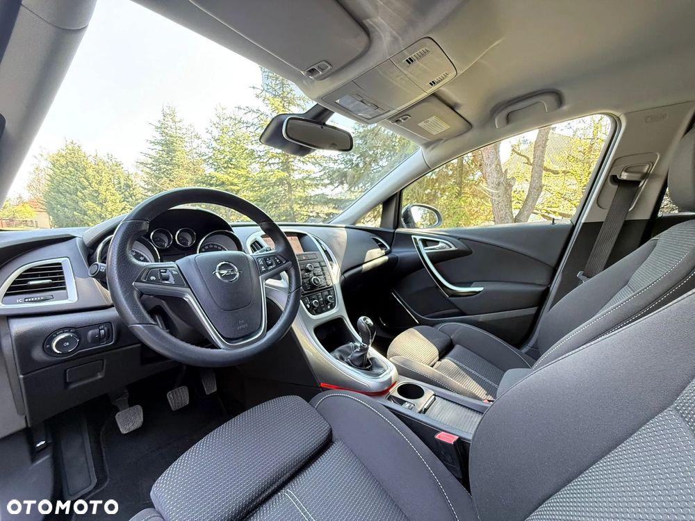 Opel Astra 1.4 Turbo Cosmo - 17