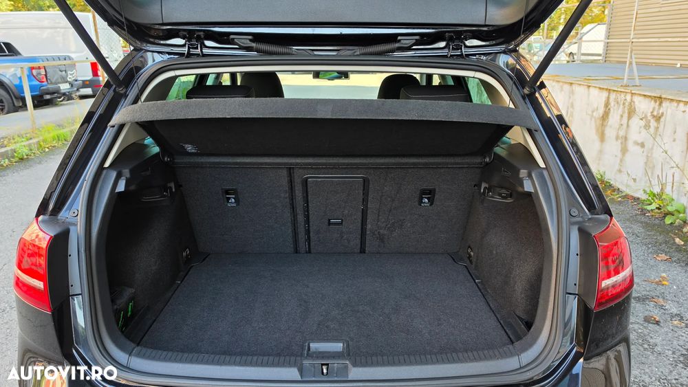Volkswagen Golf 1.4 TSI ACT BlueMotion Technology DSG Highline - 17