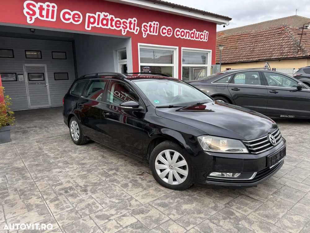 Volkswagen Passat Variant 2.0 TDI Blue TDI Highline - 2