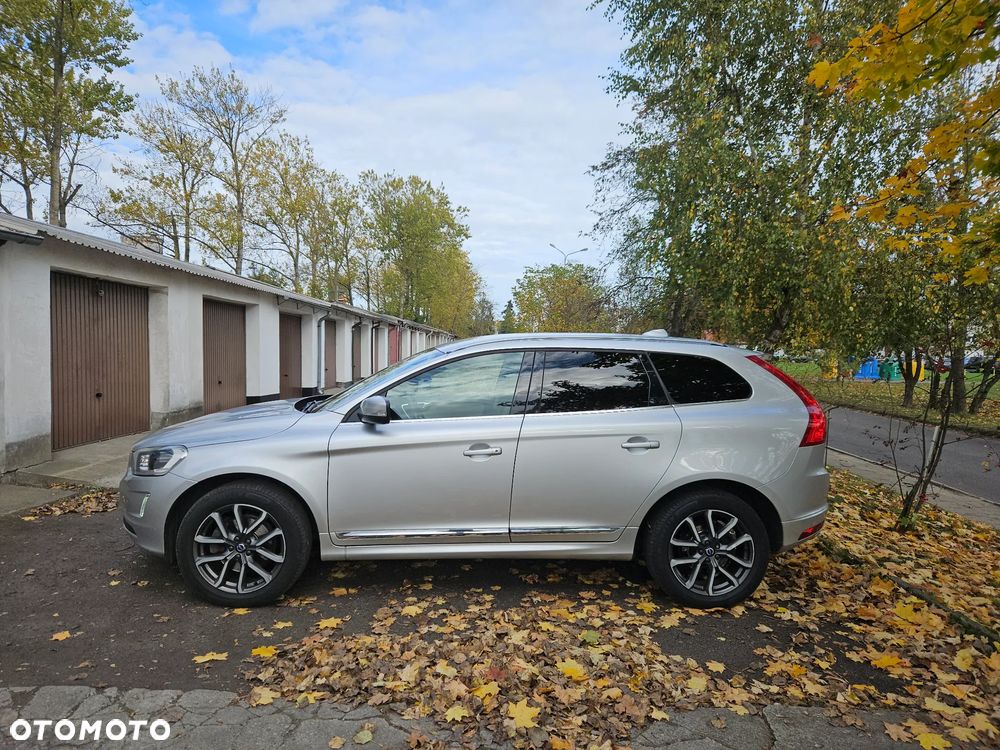 Volvo XC 60 D5 AWD Summum - 6