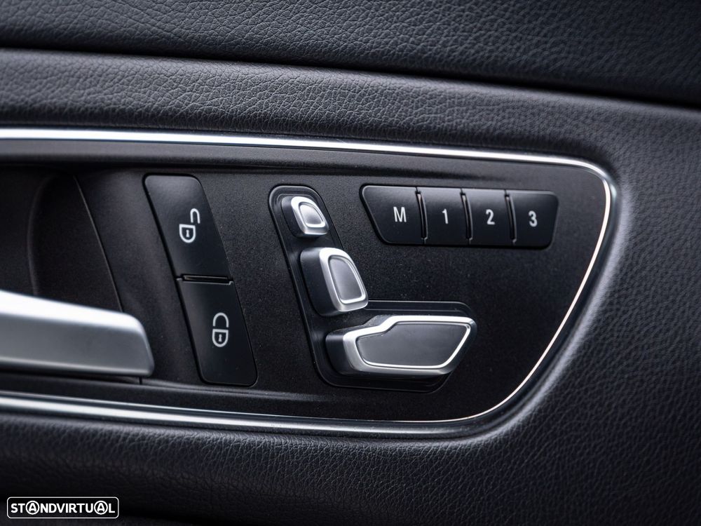 Mercedes-Benz CLA 45 AMG - 9