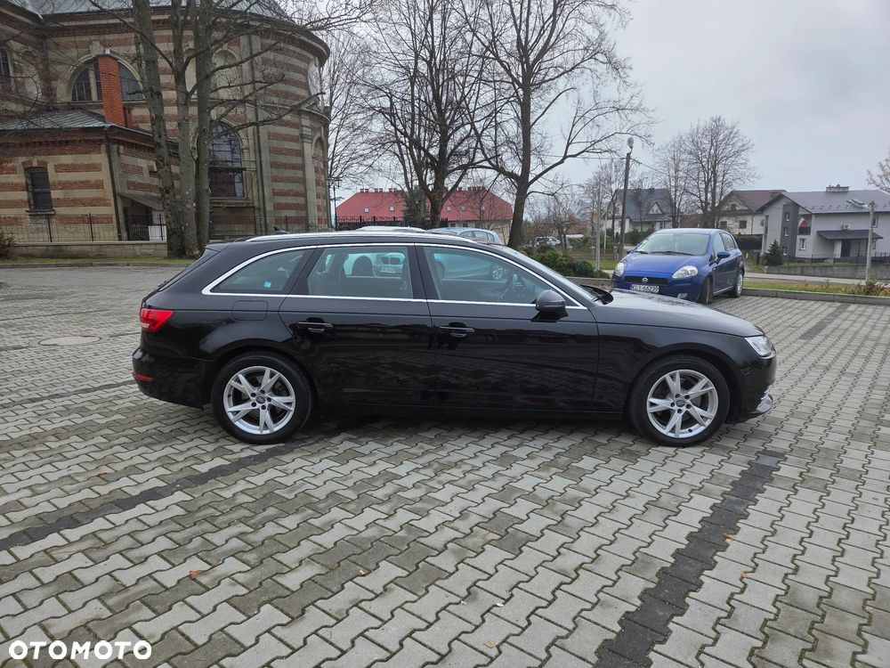 Audi A4 Avant 2.0 TDI Design S tronic - 8