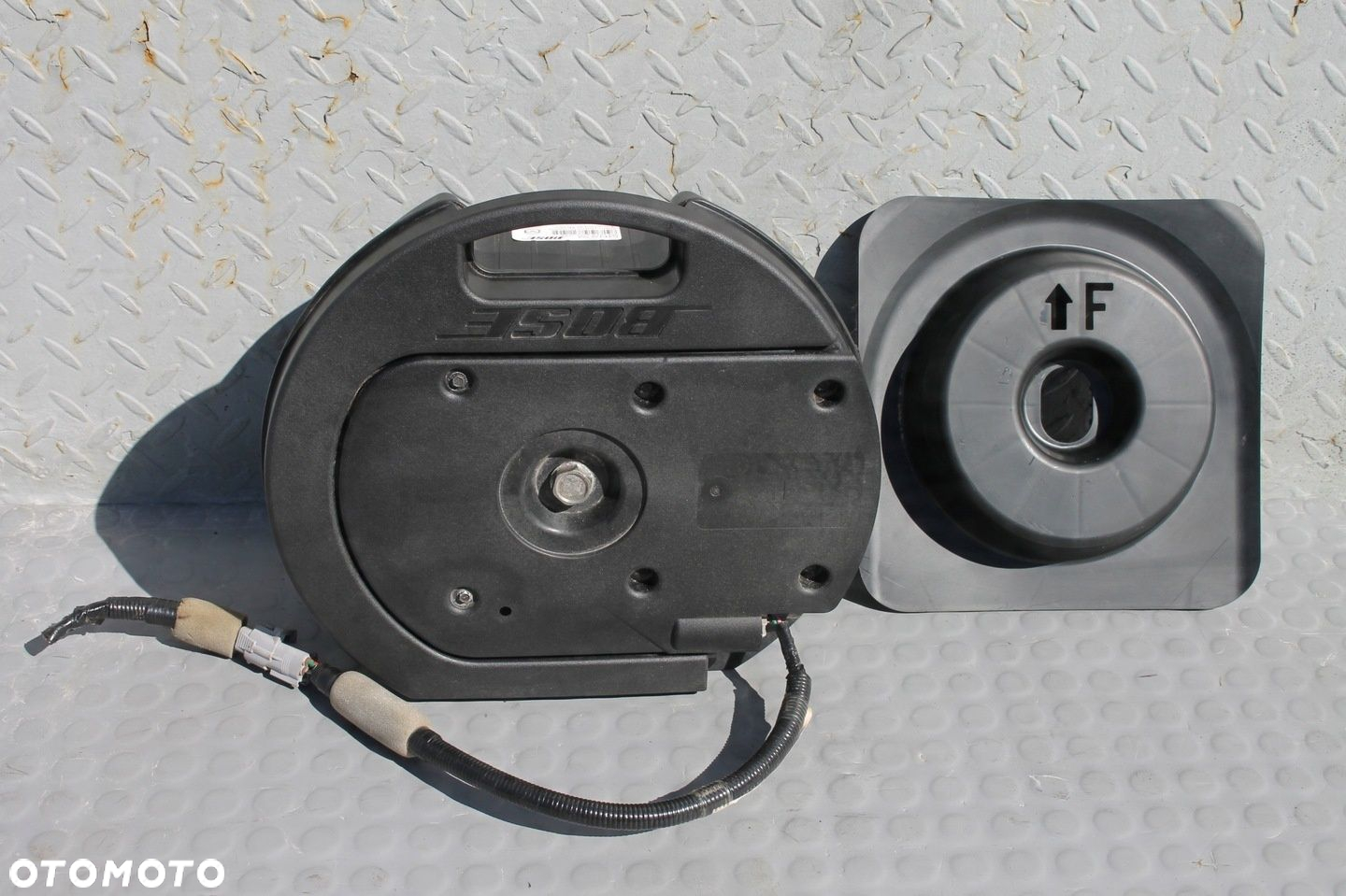 NAGŁOŚNIENIE BOSE WZMACNIACZ SUBWOOFER GŁOŚNIK MAZDA CX-3 14-21 - 4