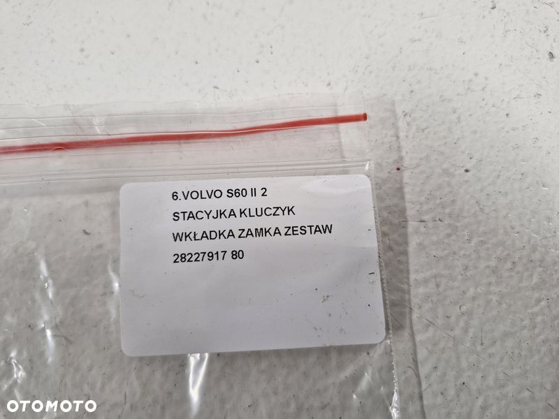 VOLVO S60 II 2 STACYJKA KLUCZYK WKŁADKA ZAMKA ZESTAW 28227917 - 8