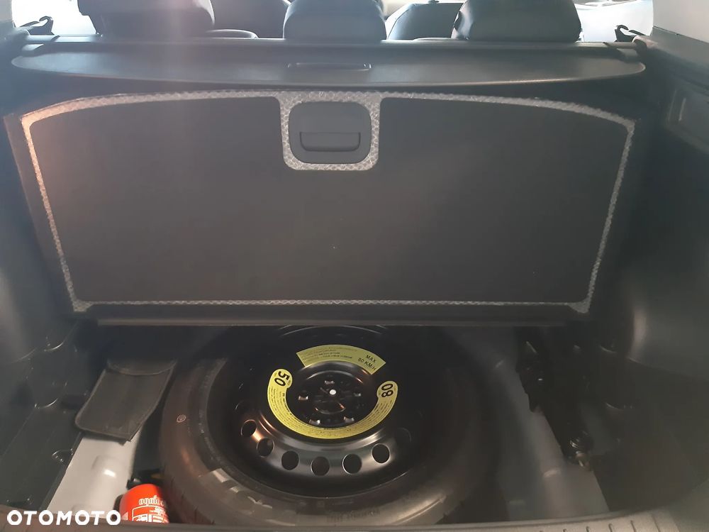 Kia Sportage 1.6 T-GDI HEV L 2WD - 6