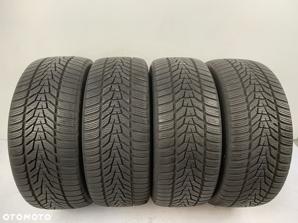 4x 235/45/18 Hankook Winter I*Cept evo2 / 2022r 7,5mm / GWARANCJA - 1