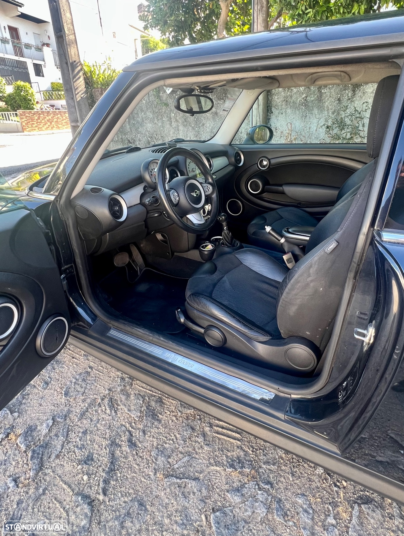 MINI 3 Portas Cooper D Aut. - 12