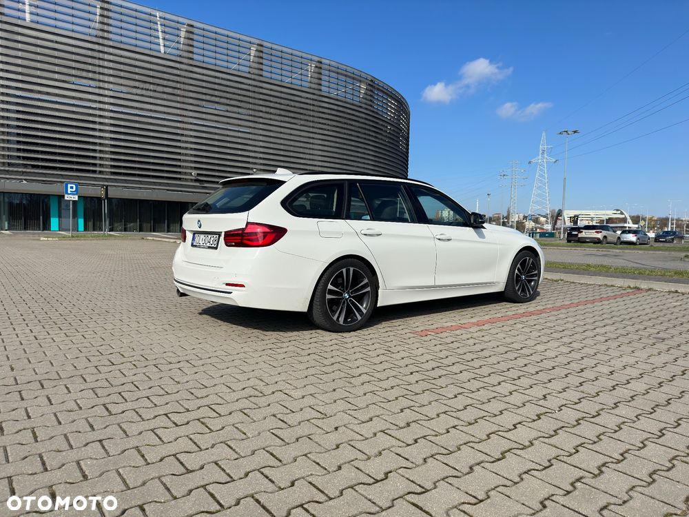 BMW Seria 3 320d Sport Line Shadow - 7