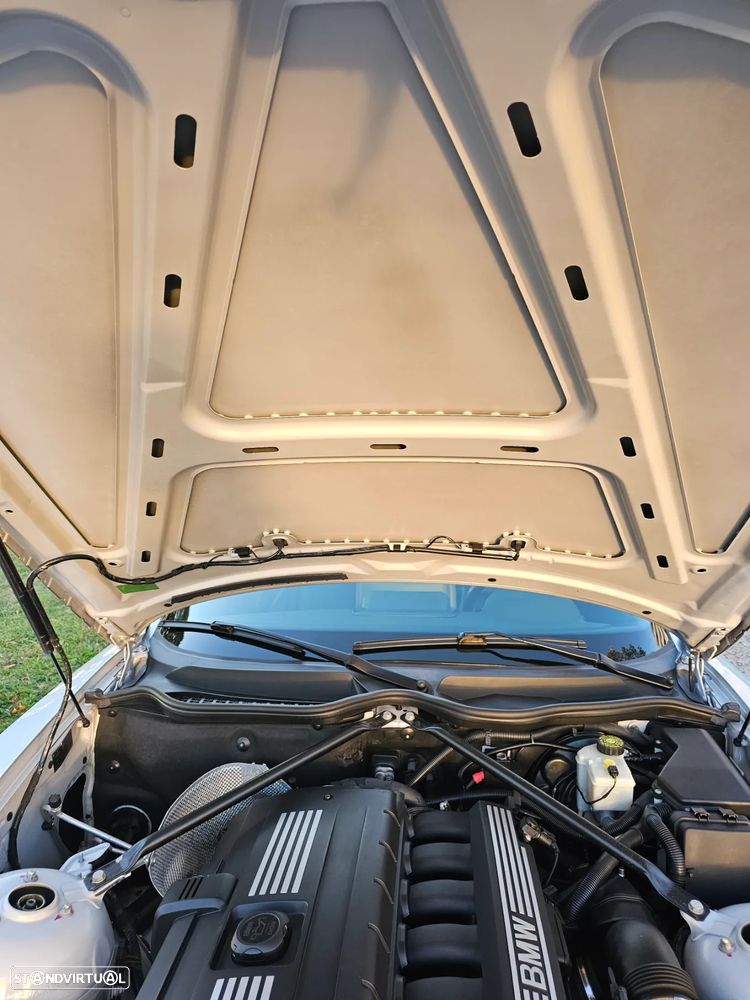 BMW Z4 Coupe 3.0si - 38