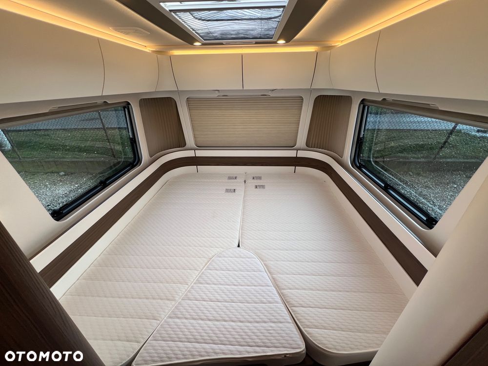 Hymer-Eriba Touring 820 - 17