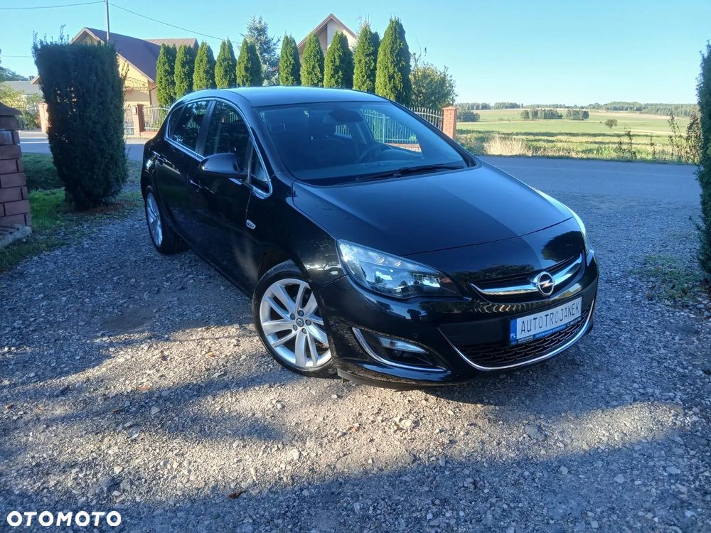 Opel Astra 1.4 Turbo Cosmo