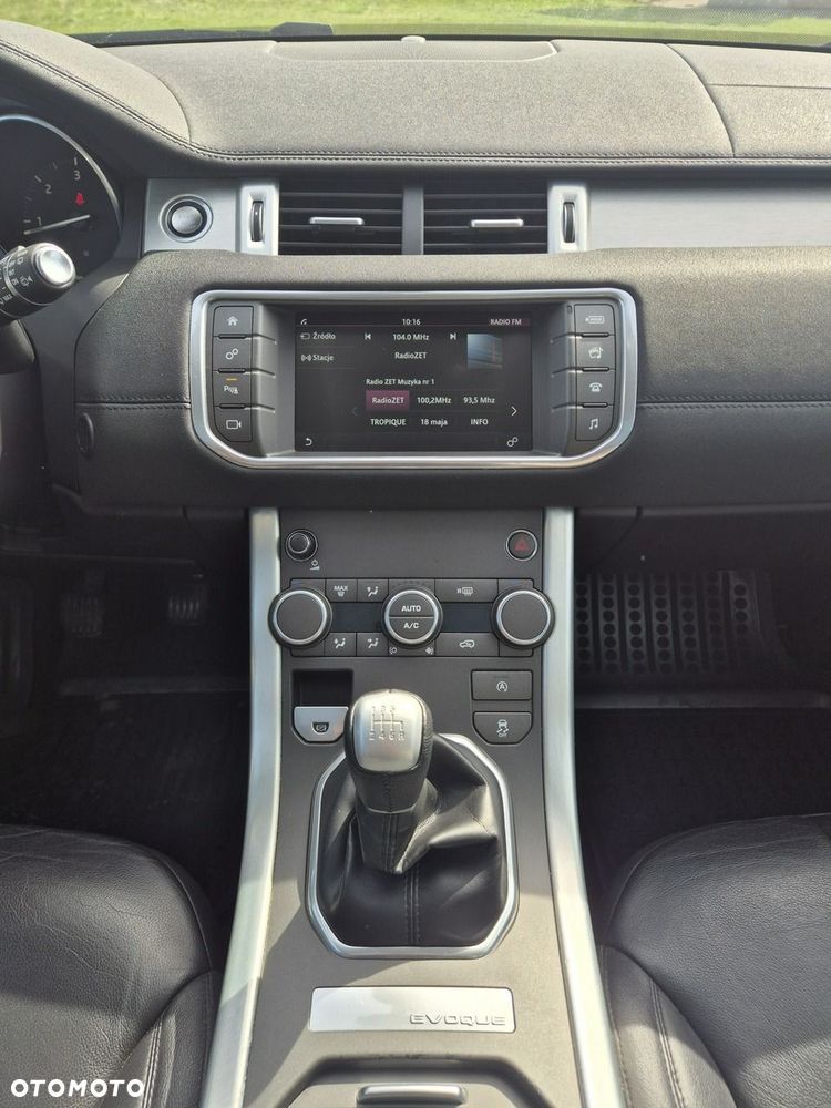 Land Rover Range Rover Evoque - 16