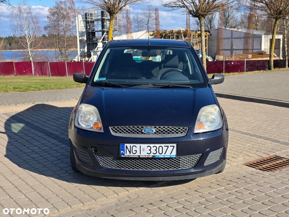 Ford Fiesta - 2