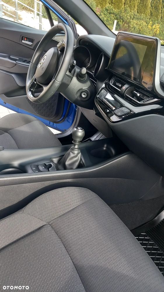 Toyota C-HR 1.2 T Premium - 11