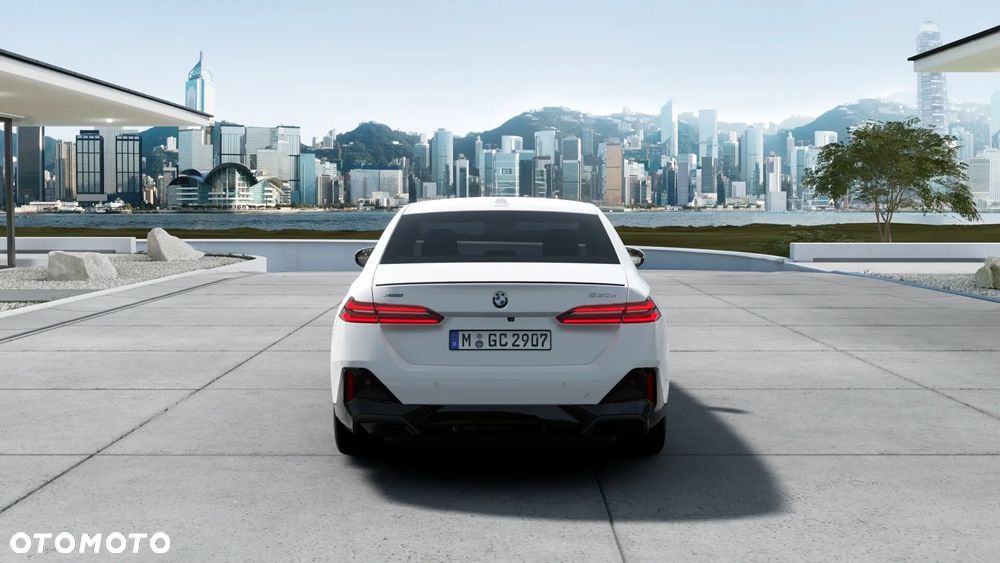 BMW Seria 5 520d xDrive mHEV M Sport - 7