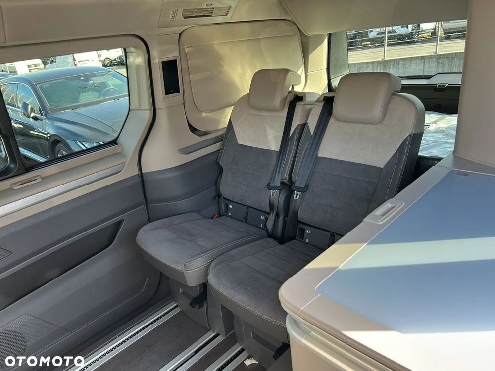 Volkswagen California - 14