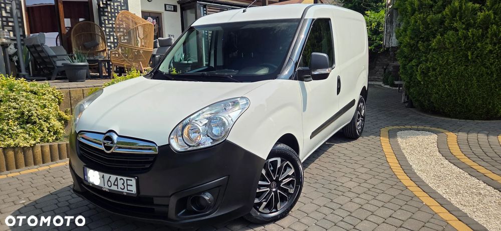 Opel Combo - 1