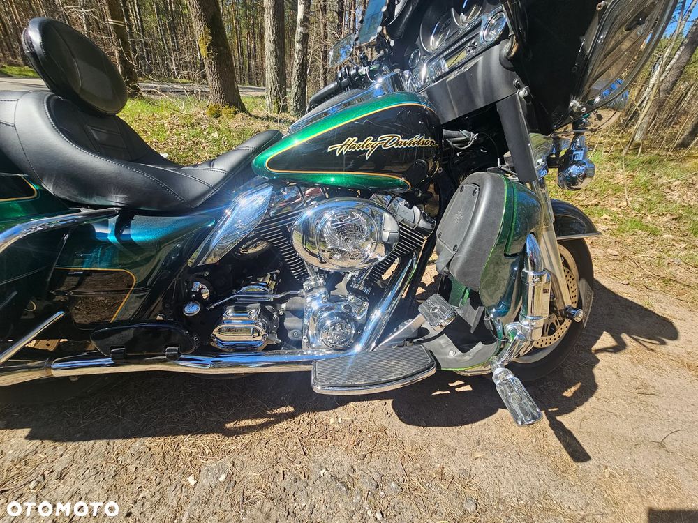 Harley-Davidson FLHTCU Ultra - 6