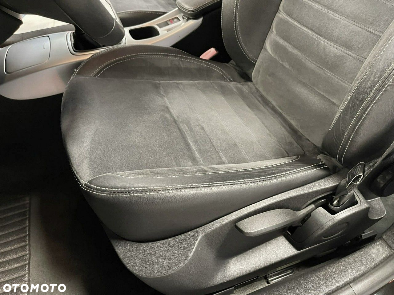 Renault Laguna 2.0 DCi Dynamique - 9