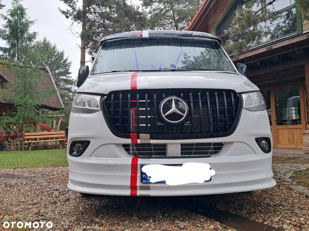 Mercedes-Benz Sprinter 907.221 - 29