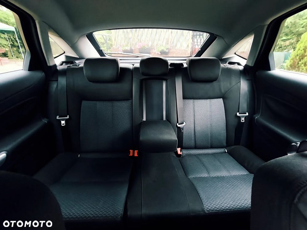 Ford Mondeo 2.0 Ghia - 19