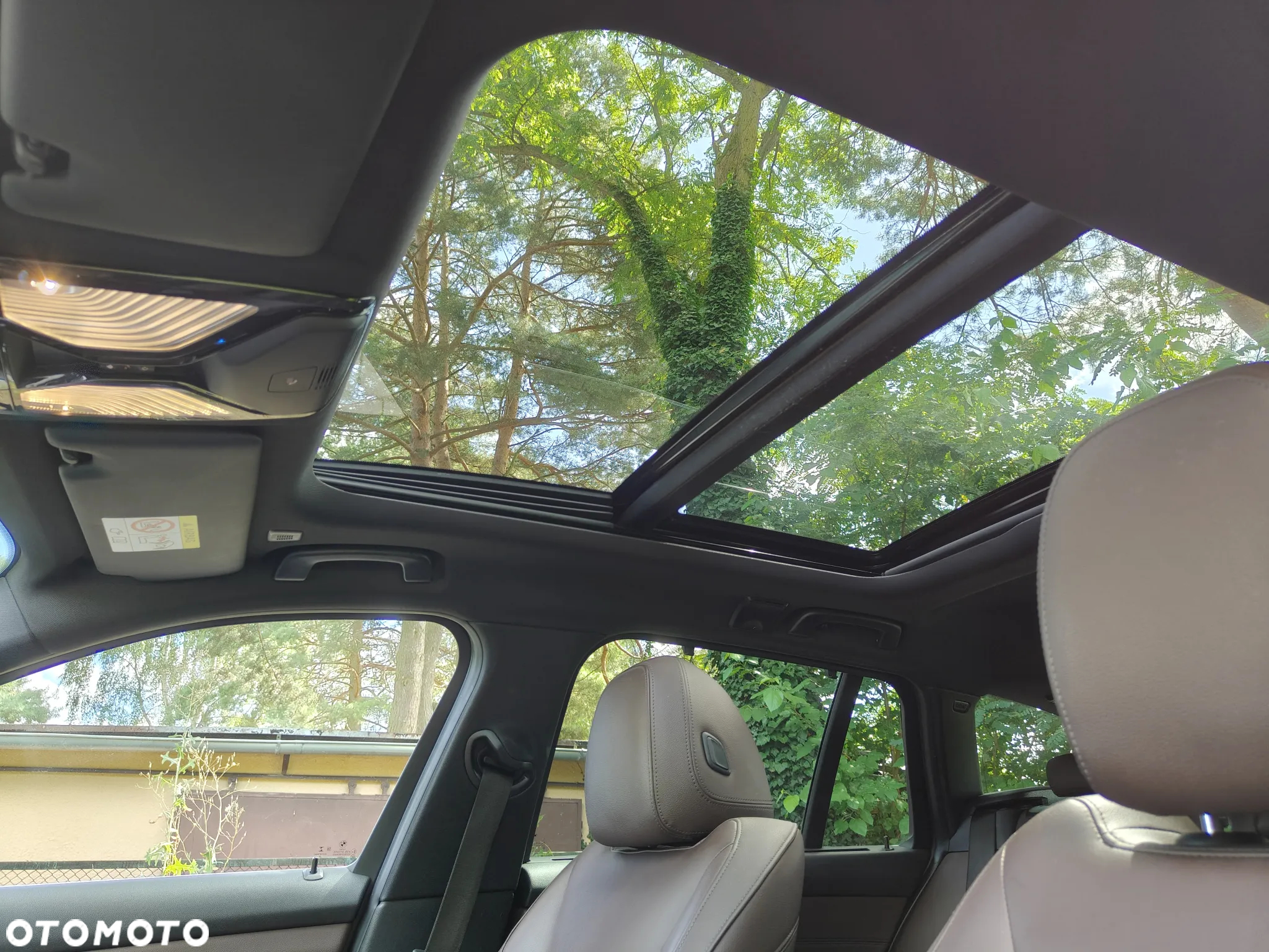BMW Seria 3 330e Touring M Sport - 35