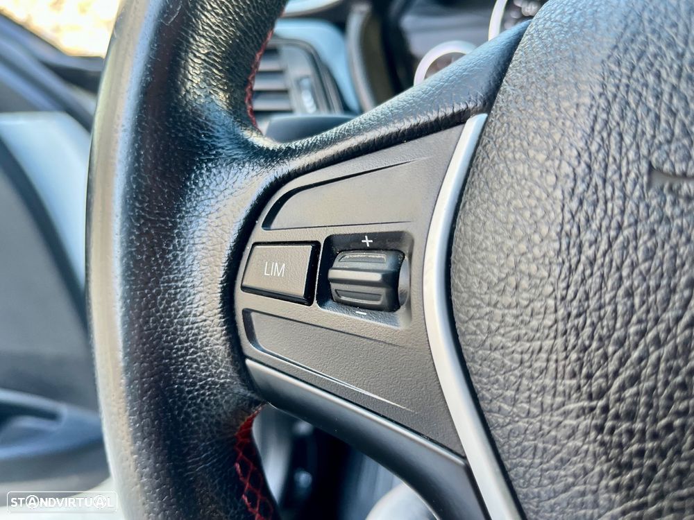 BMW 316 d Line Sport - 49