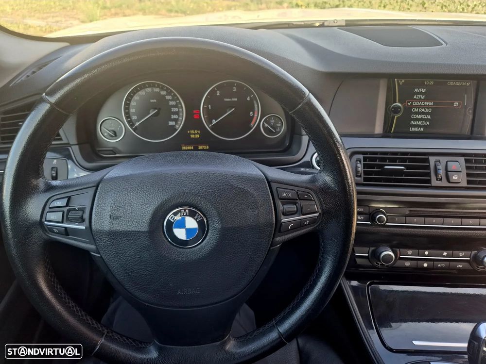 BMW 525 d Auto - 17