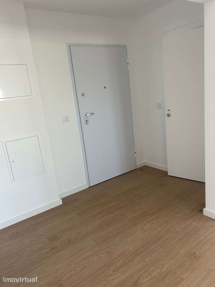 T3 +1 Duplex NOVO no Empreendimento Varandas do Pinheiro - Grande imagem: 3/44
