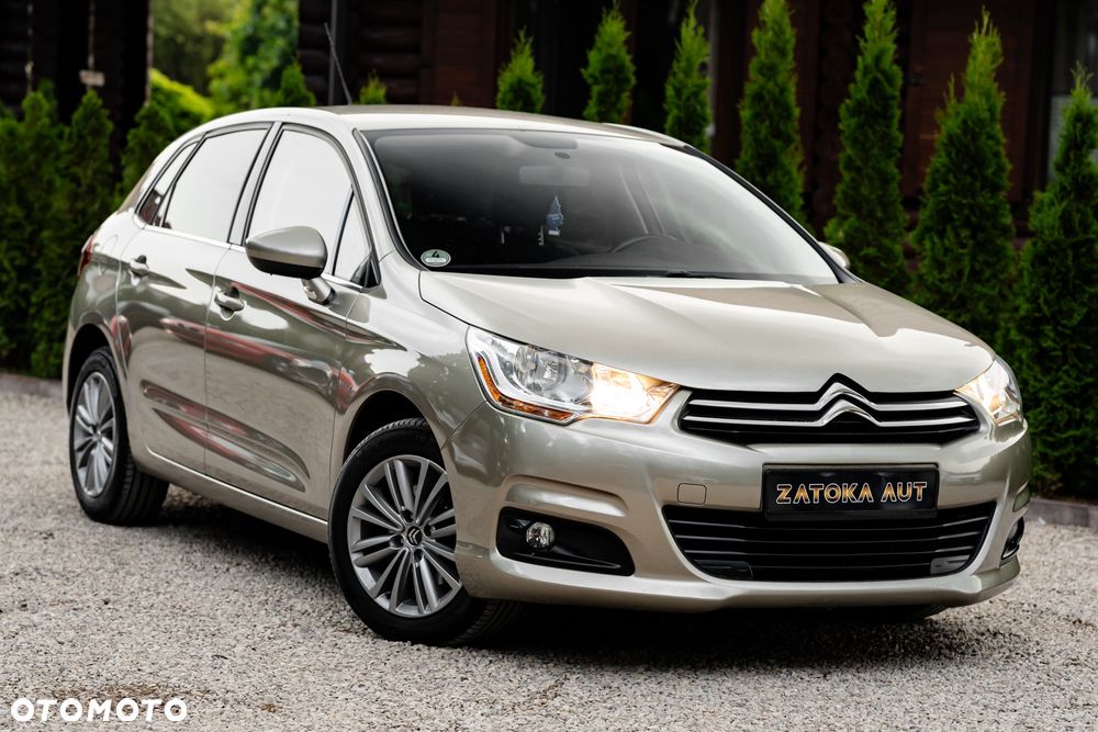 Citroën C4 e-HDi 110 Selection - 6