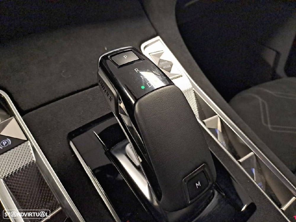 DS DS7 1.5 BlueHDi Pallas EAT8 - 19