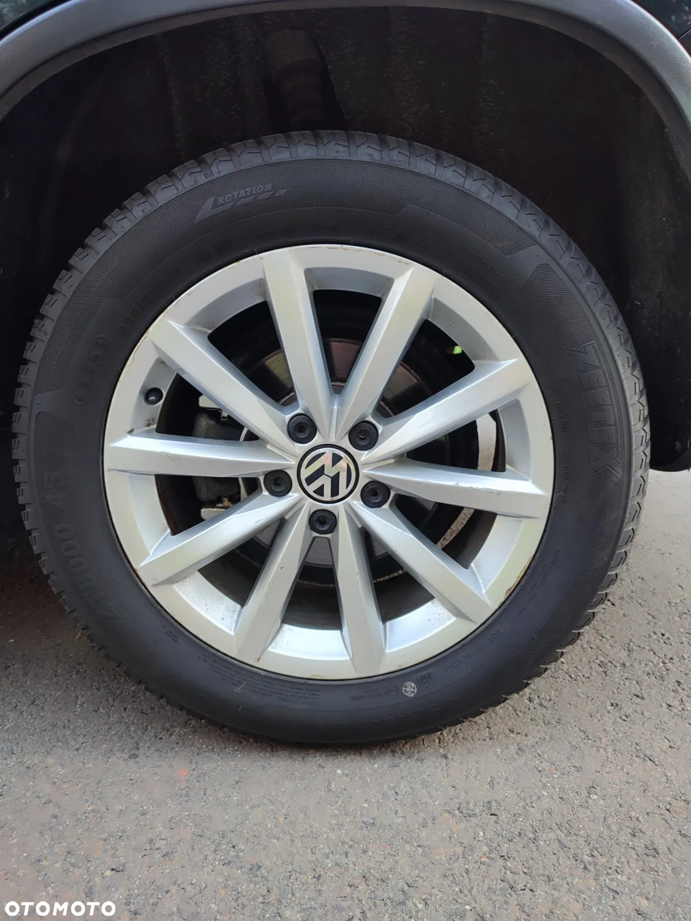 Volkswagen Tiguan 1.4 TSI DSG BlueMotion Technology Lounge Sport & Style - 9