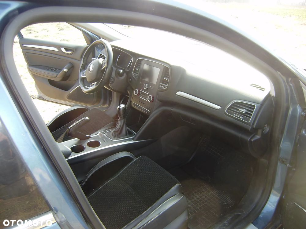 Renault Megane 1.2 Energy TCe Limited - 5