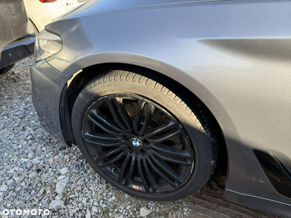 BMW Seria 5 - 21