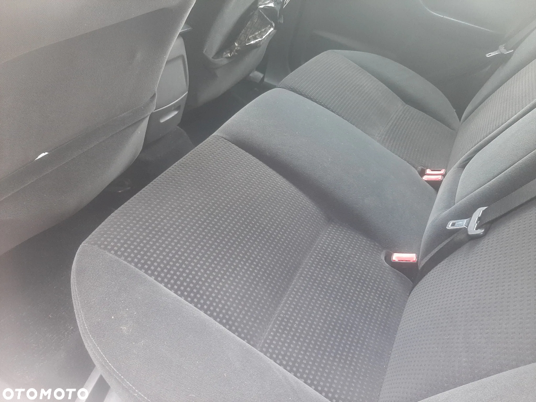 Ford Focus 2.0 16V Ghia - 20