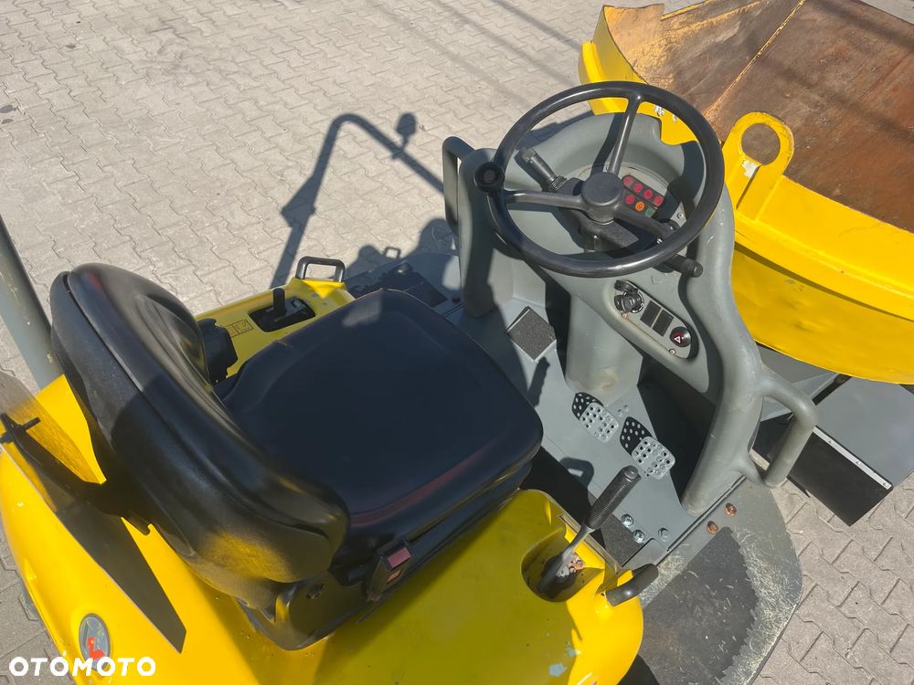 Wacker Neuson 2001 - 22