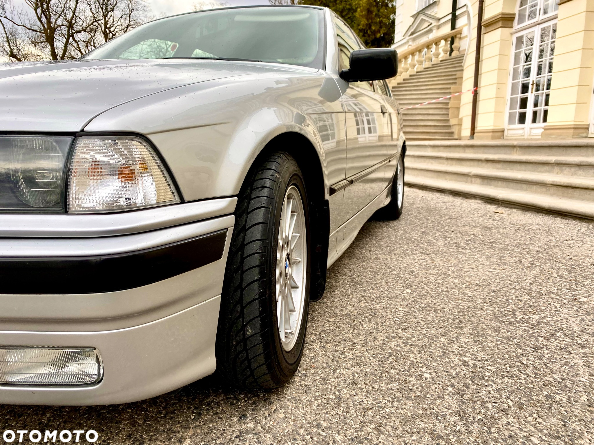 BMW Seria 3 316i Touring - 11