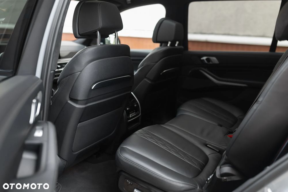 BMW X7 xDrive40d mHEV sport - 16