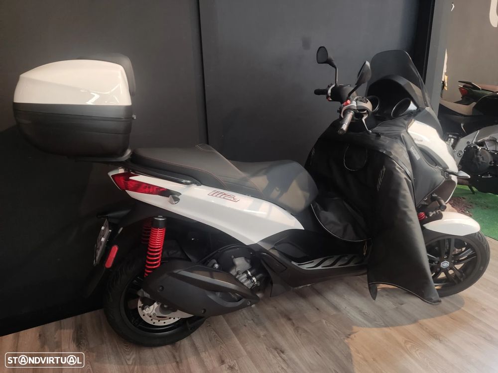 Piaggio MP3 300 - 2