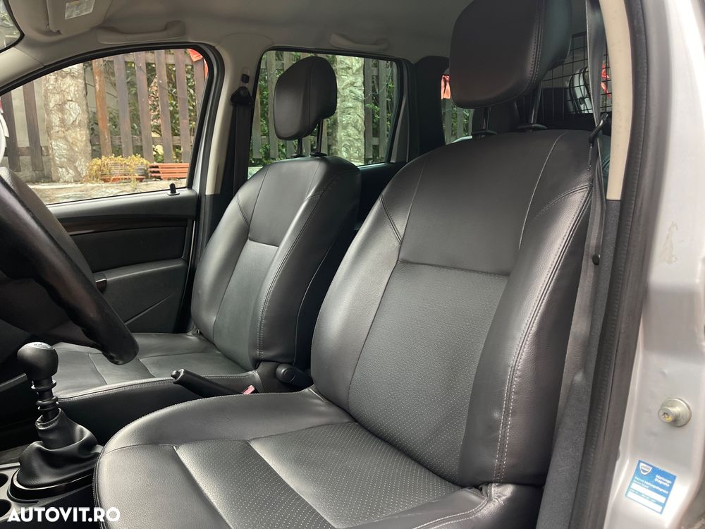 Dacia Duster 1.5 dCi 4x4 Prestige - 11