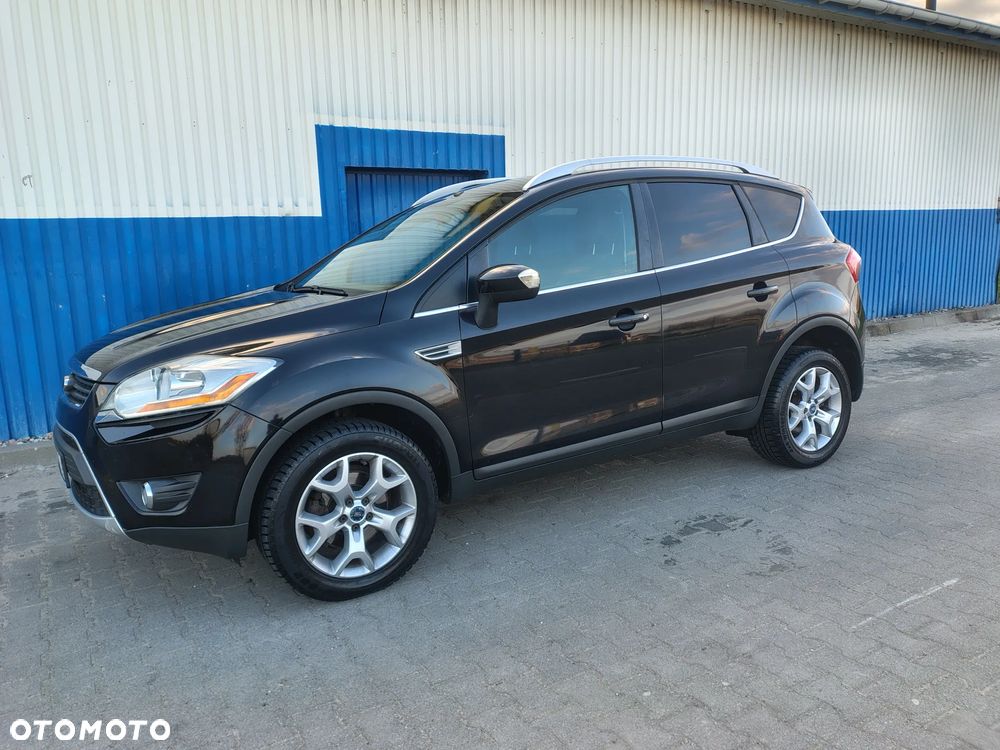 Ford Kuga 2.0 TDCi 2x4 Titanium - 10