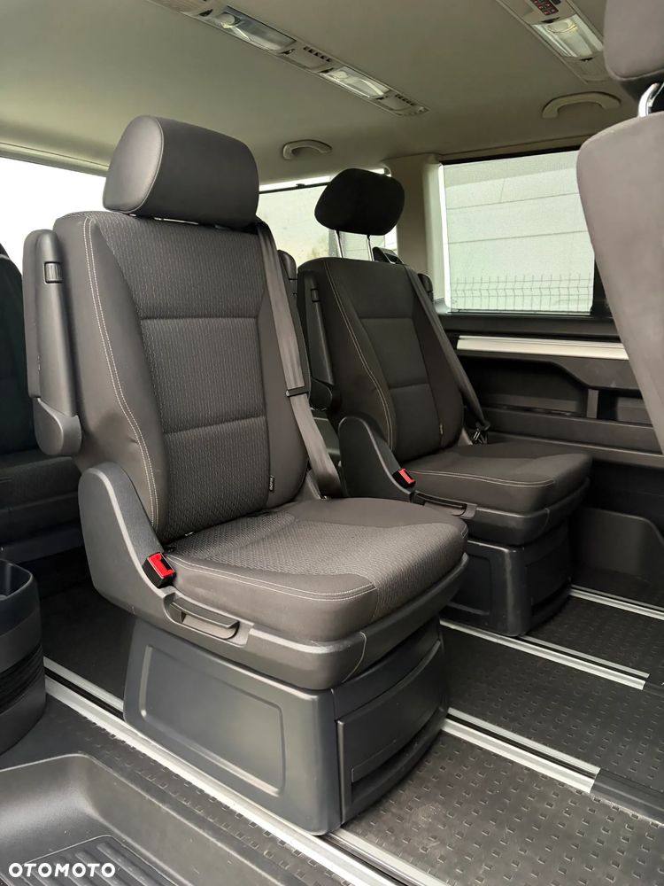 Volkswagen Multivan 2.0 TDI L1 Trendline 4Motion DSG - 10