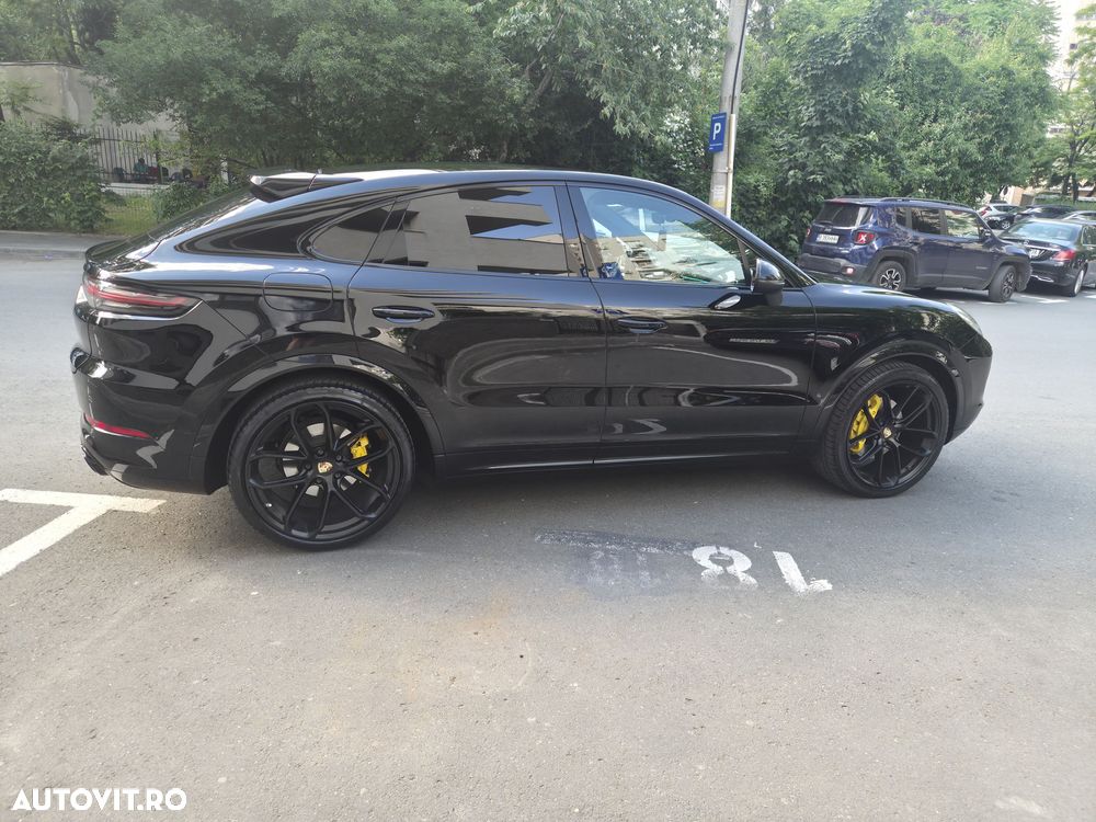 Porsche Cayenne Coupe Standard - 9