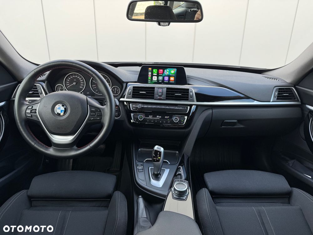 BMW 3GT 320d Sport Line - 13