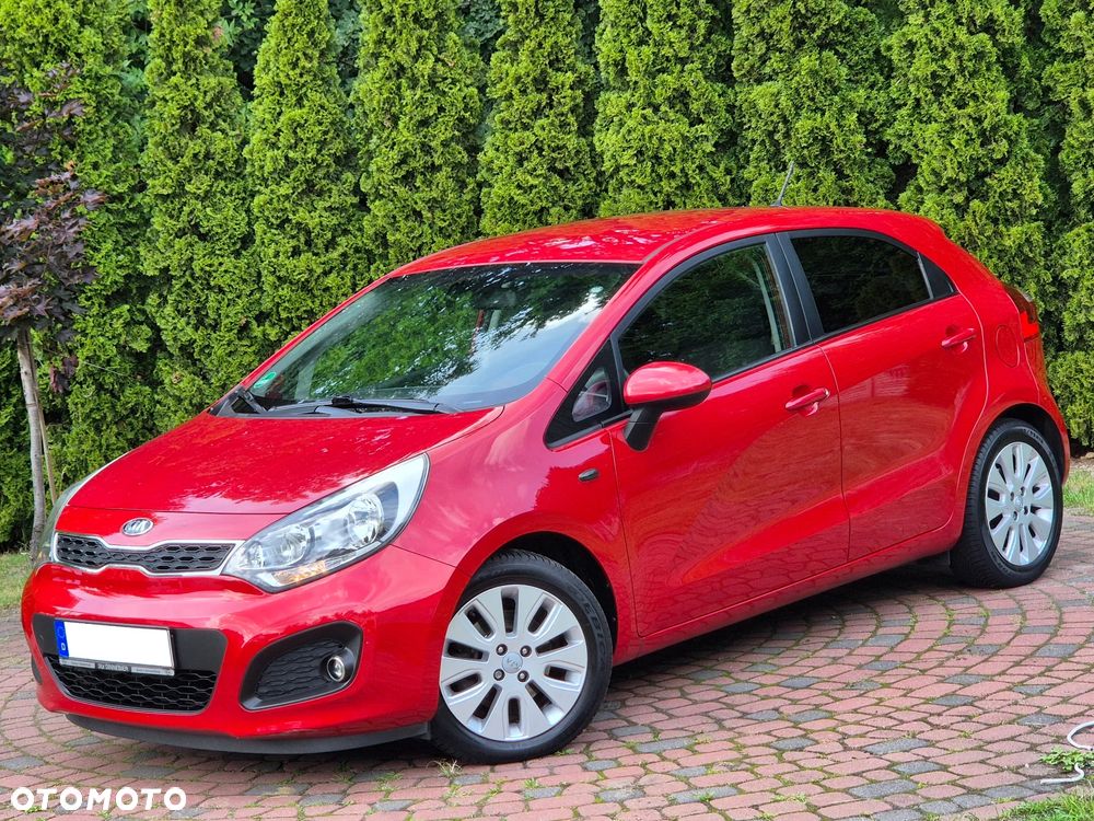 Kia Rio 1.2 Dream Team Edition - 17